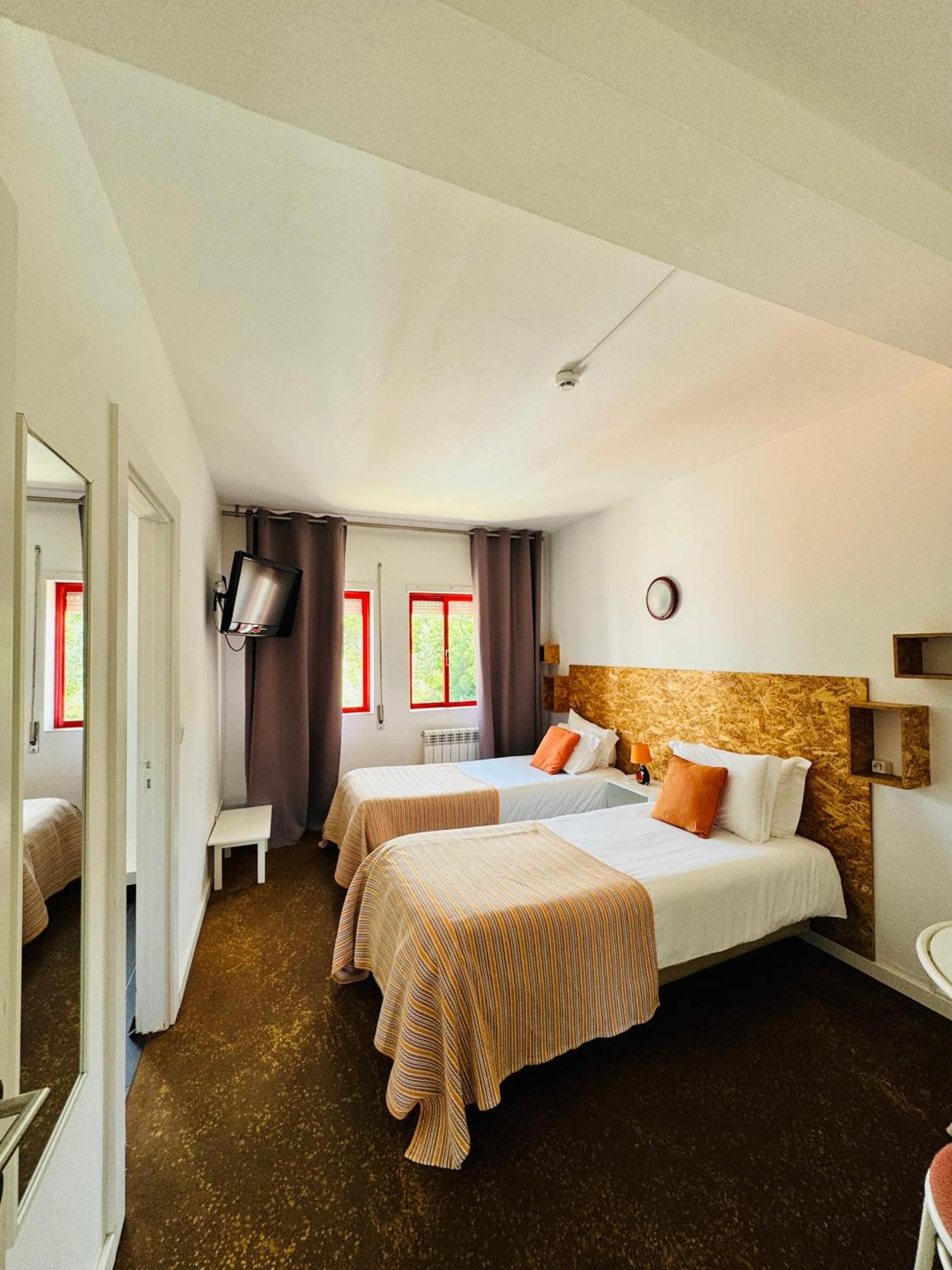 Nature & Beach Guest Rooms, Aldeamento Turistico Do Camarido Cristelo  Δωμάτιο φωτογραφία